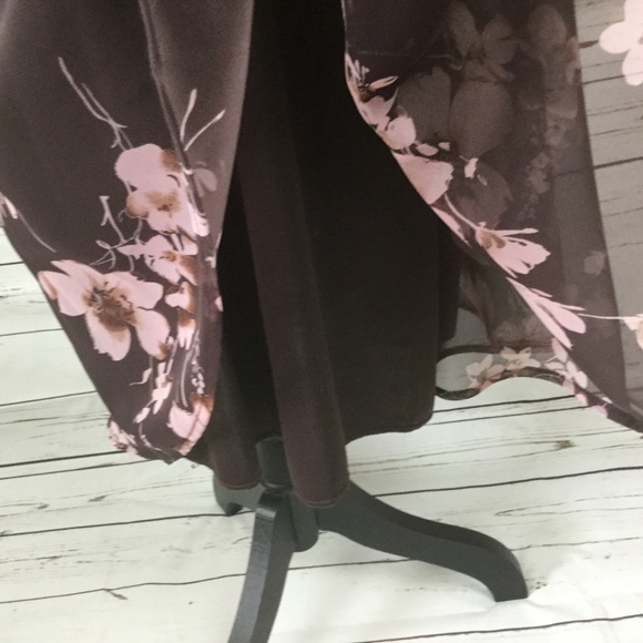 Connected Floral Halter Style Dress, Size 12 - Picture 3 of 8